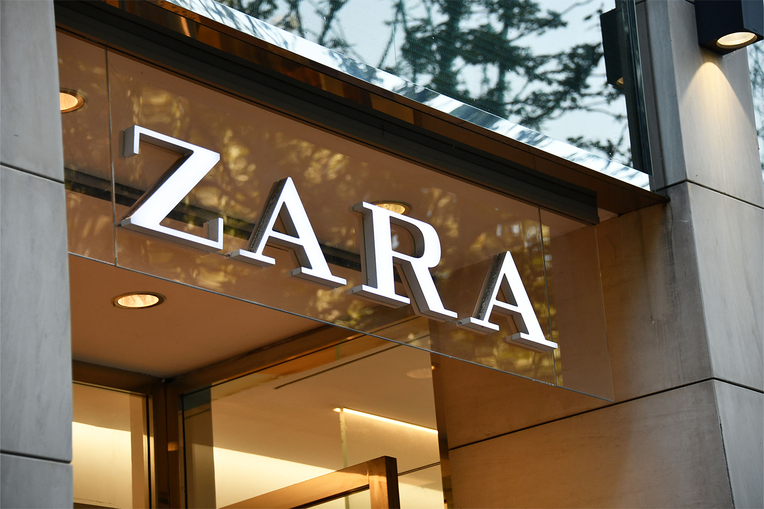 logo Zara